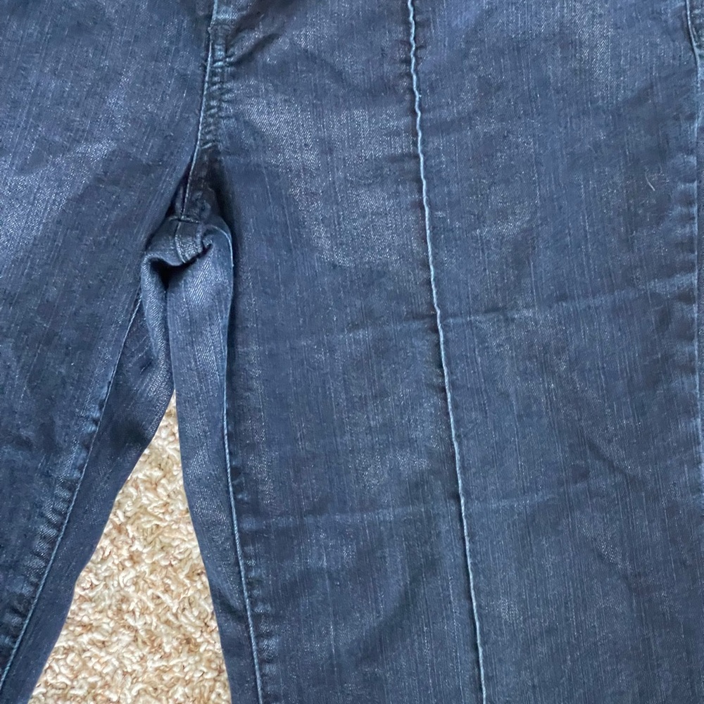 Chico's Platinum Dark Denim Dressy Bootcut Flare Jeans Size (12) 2 - Picture 5 of 9
